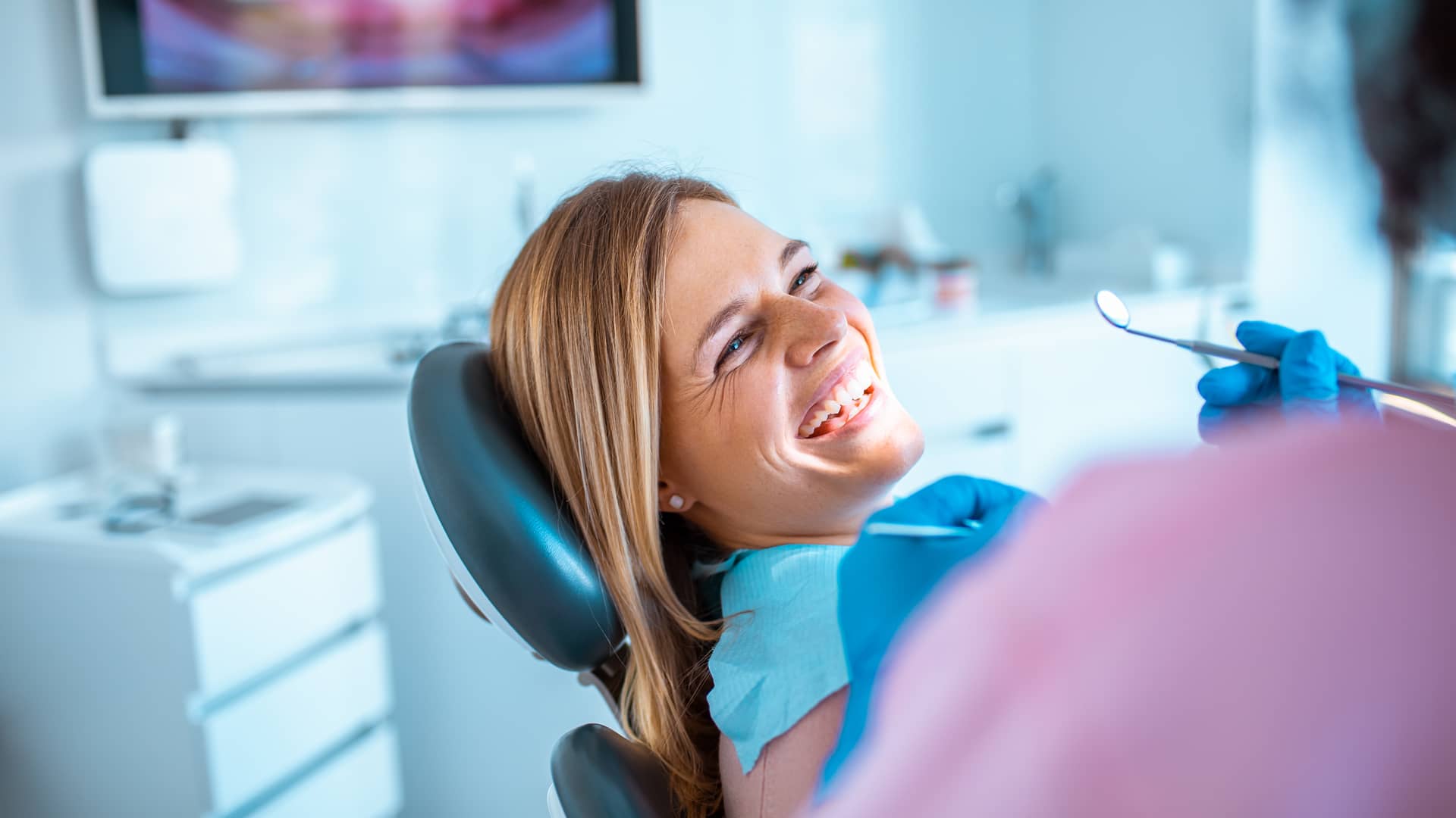 Caser dental: clínicas, tarifas, opiniones y teléfono